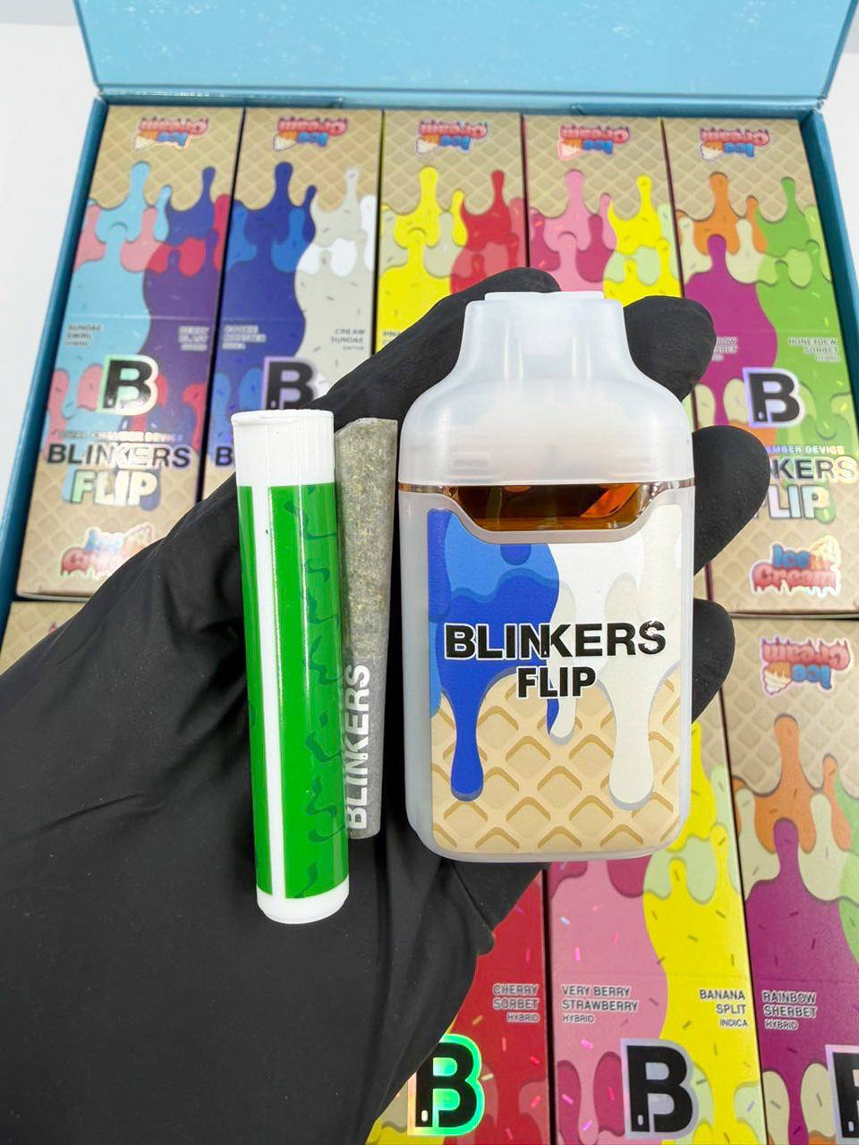Blinkers Flip 2G Dual Chamber Disposable 1 Blinkers flip 2g dual chamber disposable